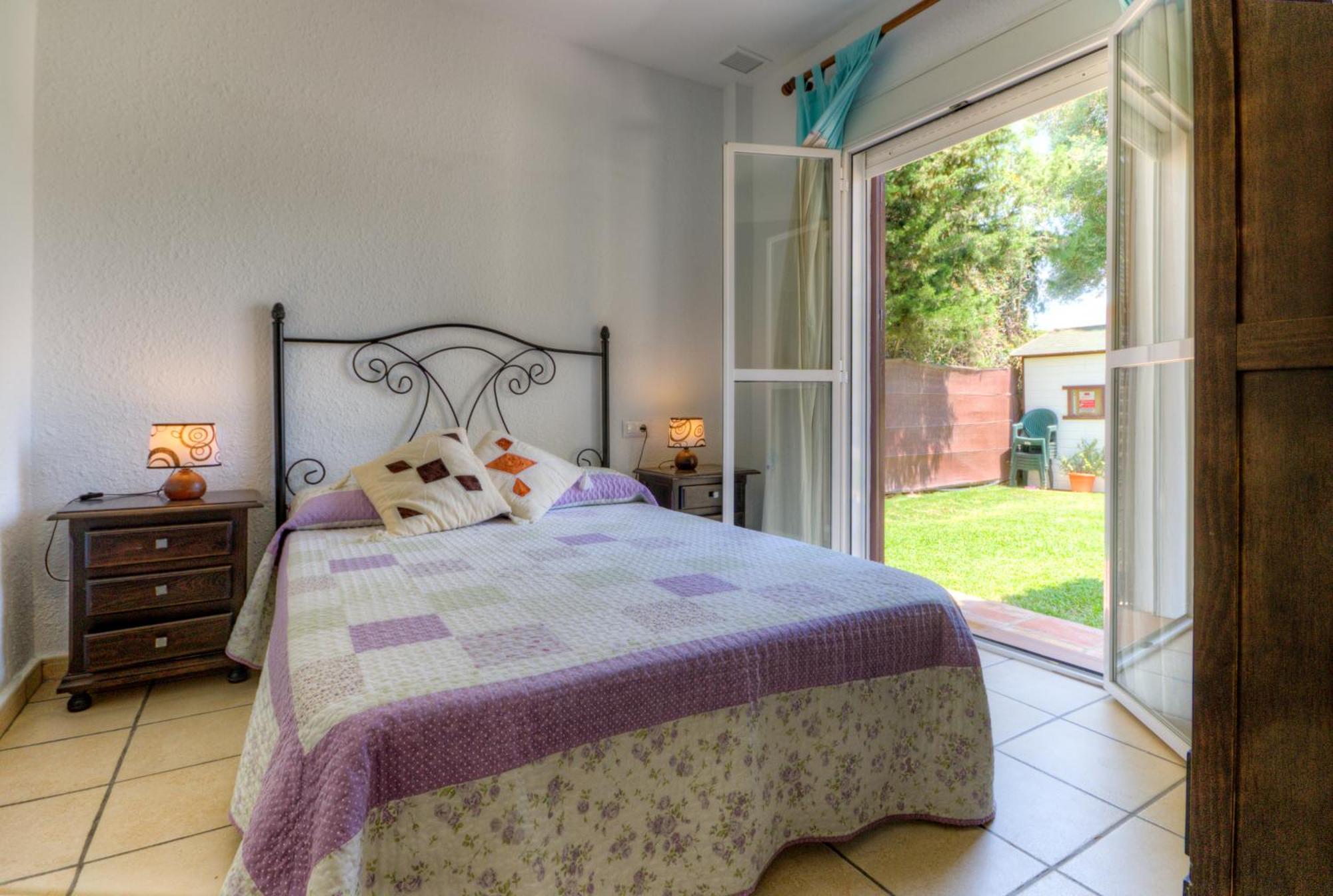 Apartamentos Costa Trafalgar Zahora Phòng bức ảnh